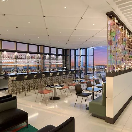 The Godfrey Hotel Hollywood 